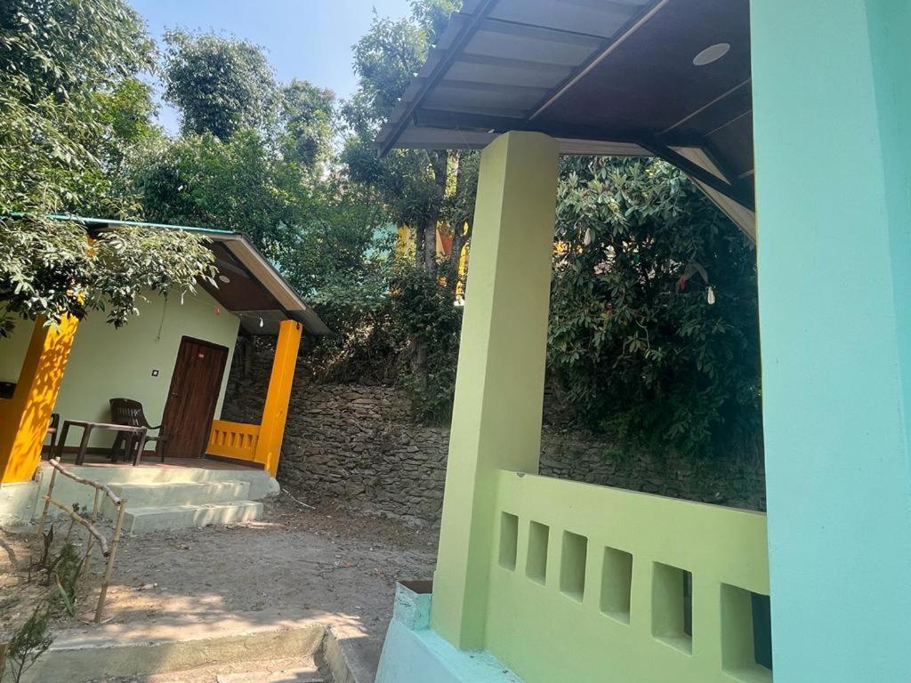 Drona Hills Resorts Kanatal Luaran gambar