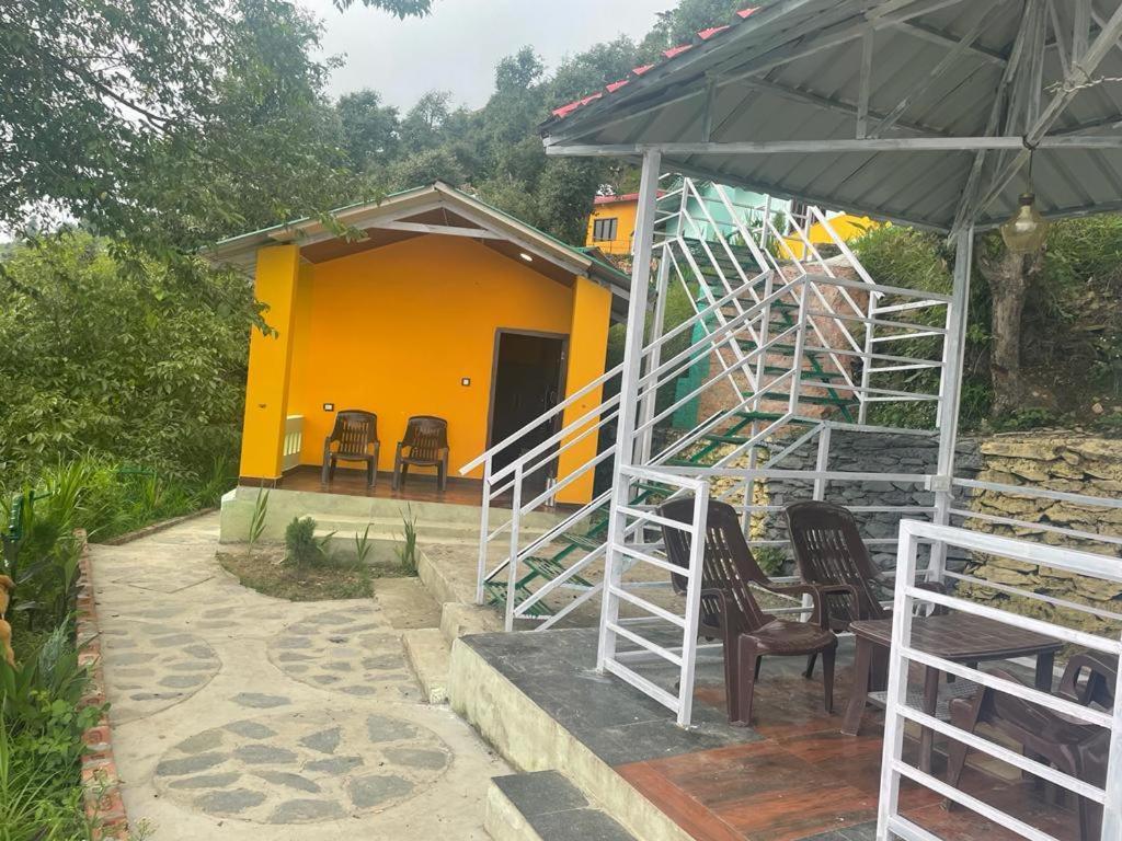 Drona Hills Resorts Kanatal Luaran gambar