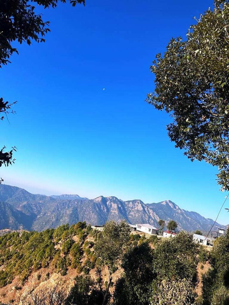 Drona Hills Resorts Kanatal Luaran gambar