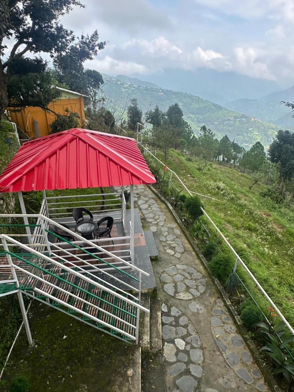 Drona Hills Resorts Kanatal Luaran gambar