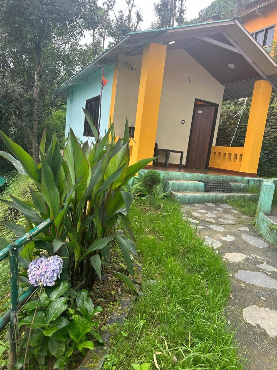 Drona Hills Resorts Kanatal Luaran gambar