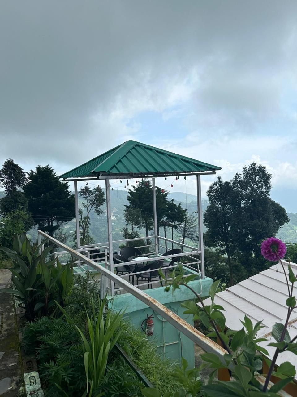 Drona Hills Resorts Kanatal Luaran gambar