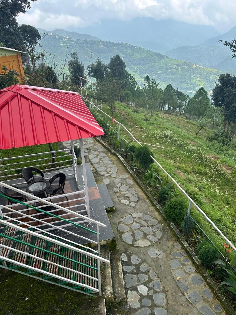 Drona Hills Resorts Kanatal Luaran gambar