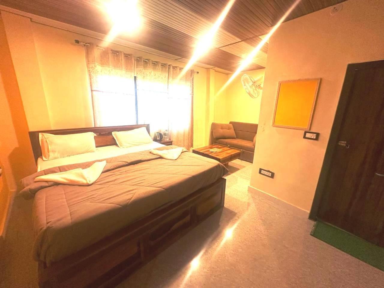 Drona Hills Resorts Kanatal Luaran gambar